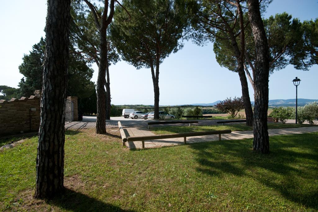 Poste del Chiugi Villa Petrignano Del Lago Exterior foto